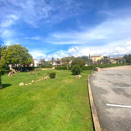 La Coccinella Al Mare 4* סאן תאודורו